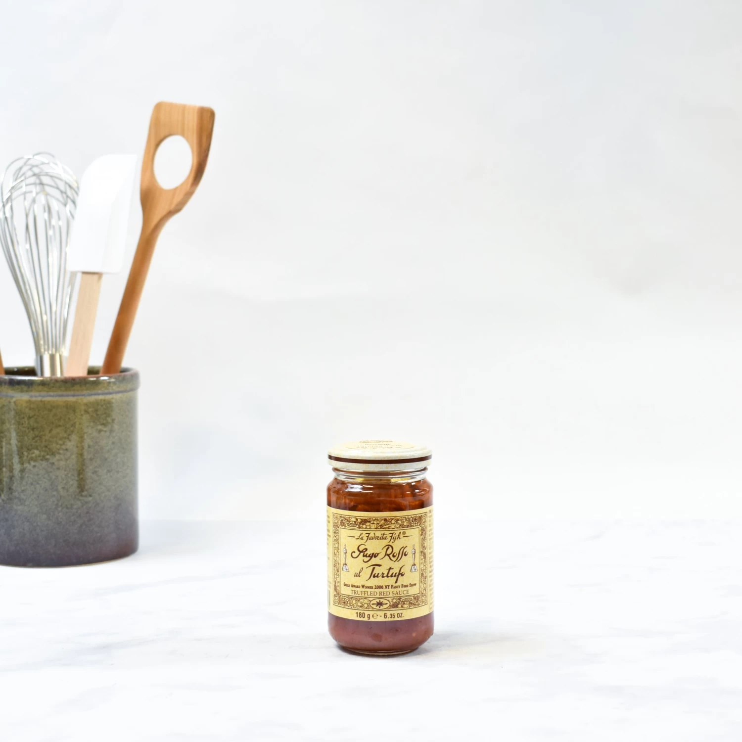 La Favorita Truffled Red Sauce 3 La Favorita Truffled Red Sauce - Image 3