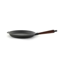 Skeppshult Traditional Cast Iron Frying Pan -Kitchen Supplie Shop SH0017B Skeppshult Traditional Cast Iron Frying Pan 2